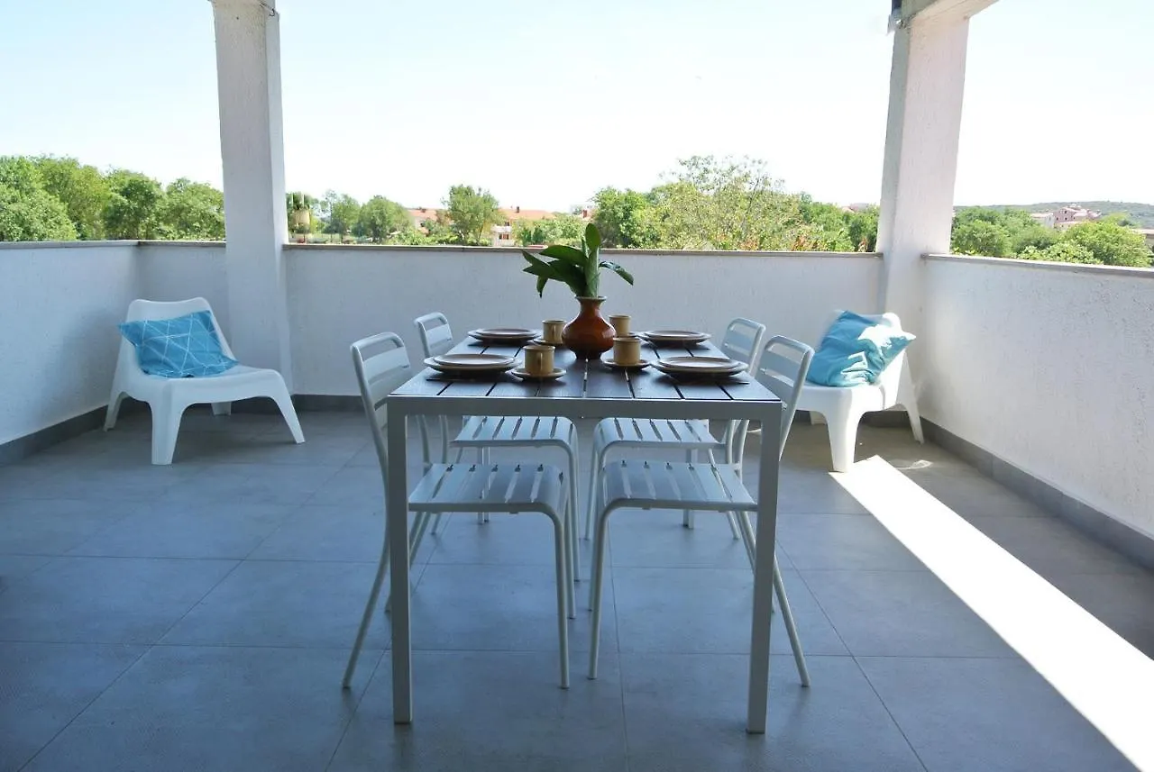 Apartments Sofia Banjole Croatia
