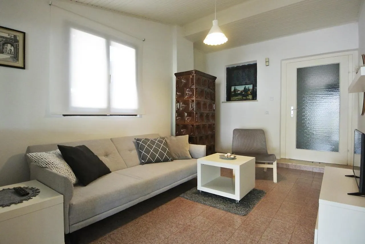 Apartments Sofia Banjole Croatia